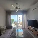 Kings Palace - Elegant 2br, Sea Facing With Pool Views * Paphos