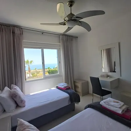 Kings Palace - Elegant 2 Bed Sea Facing アパート *