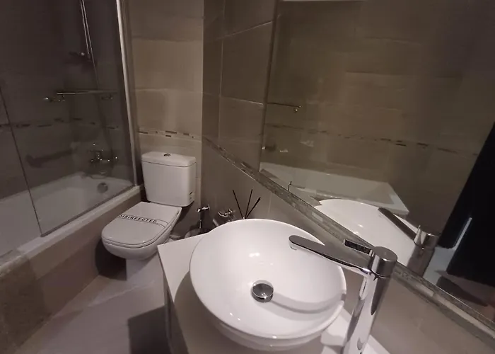 Kings Palace - Elegant 2br, Sea Facing With Pool Views アパート