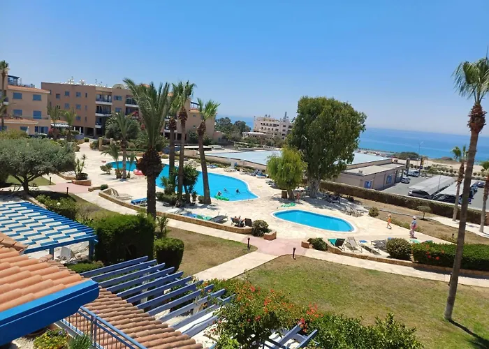 Kings Palace - Elegant 2br, Sea Facing With Pool Views Appartamento *