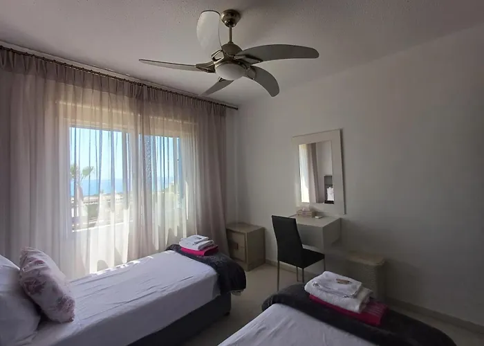 Appartamento Kings Palace - Elegant 2br, Sea Facing With Pool Views