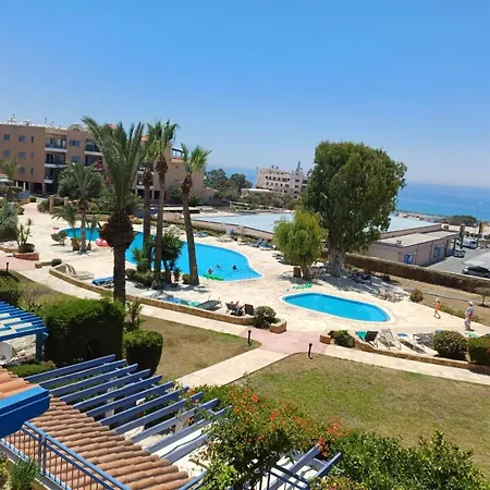 Kings Palace - Elegant 2br, Sea Facing With Pool Views Appartement *
