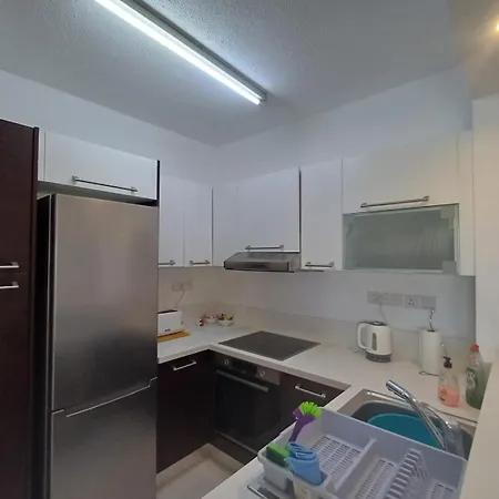 Appartement Kings Palace - Elegant 2br, Sea Facing With Pool Views *